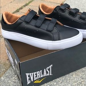 everlast slip on sneakers